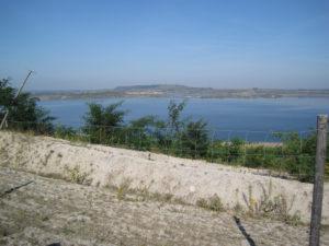 Blick nach Norden zur Halde Blösien und über den See nach Frankleben