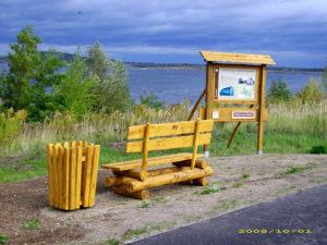 Erinnerungstafeln am Geiseltalsee